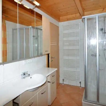 Apartment Und Kronner *