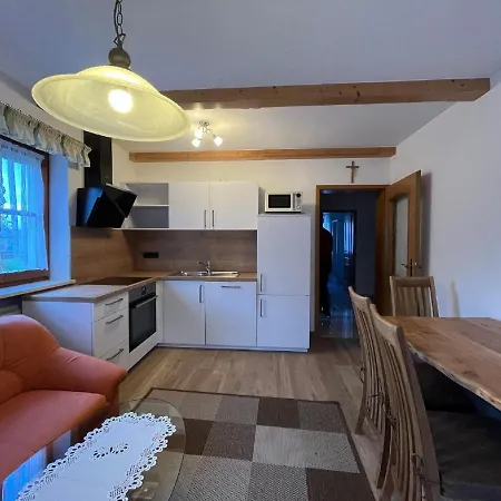 Apartment Und Kronner